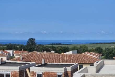 Stan na I. katu sa krovnom terasom, Vabriga ( S3 )