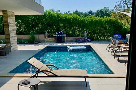 Luxuriös eingerichtete Villa mit Swimmingpool, Novigrad