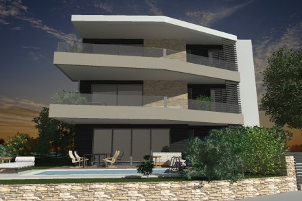 Luksuzni stan u centru grada sa bazenom