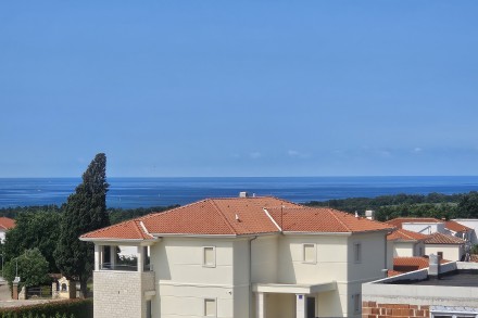 Stan na I. katu sa krovnom terasom, Vabriga ( S4 )