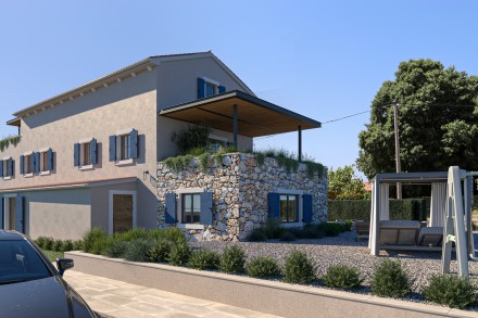 Luksuzna vila z bazenom na mirni lokaciji