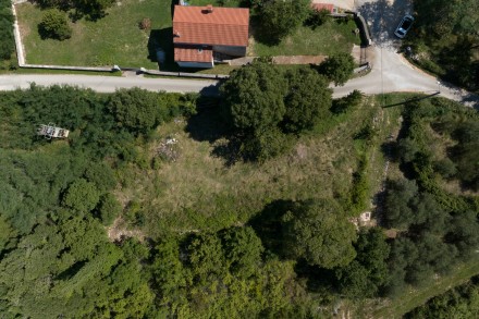 Zemljište sa projektom u Baderni