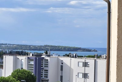 Dvoetažni stan na dobroj lokaciji, Novigrad