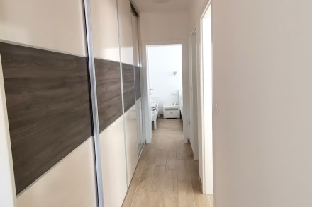 Elegantan stan sa pogledom na more, Novigrad