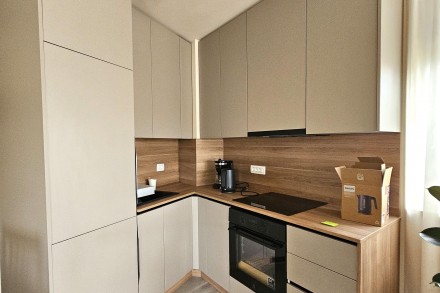 TANGO 5 - Luksuzni stan u prizemlju, centar grada