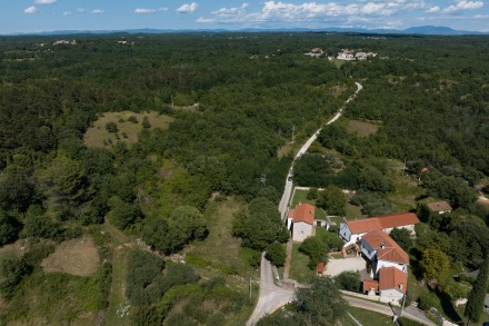 Zemljište sa projektom u Baderni