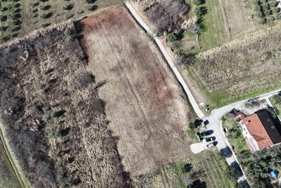 Građevinska zemljišta, Buje